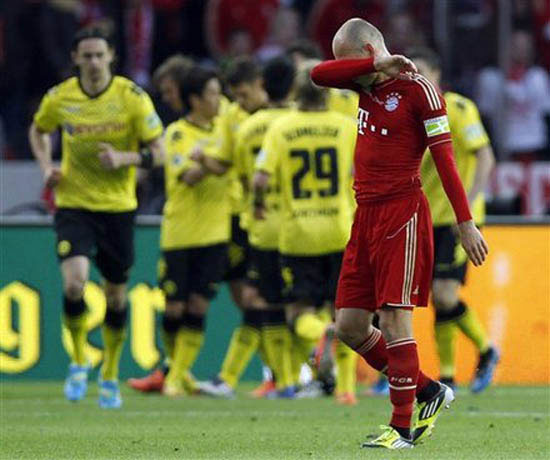  多特蒙德防线失误频出主场不敌沃尔夫斯堡  