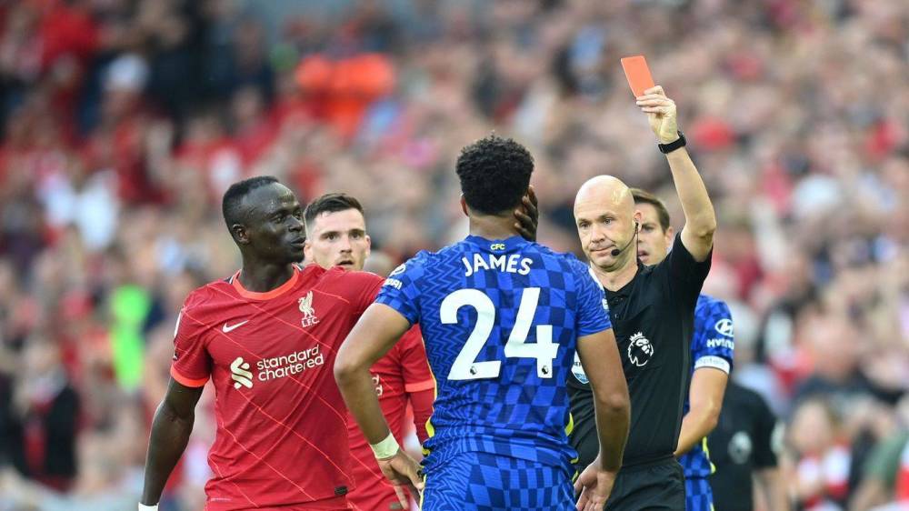  曼联争议红牌葬送德比胜利  